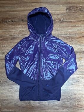 Nike Therma-FIT women’s Shiny Purple Full Zip Hooded Fleece Jacket XS Running